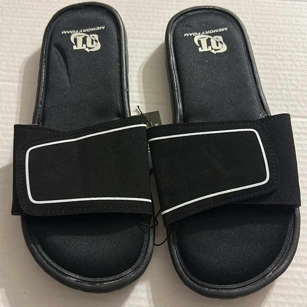 OT Revolution Memory Foam Slides/Sandals Size Medium 9/10